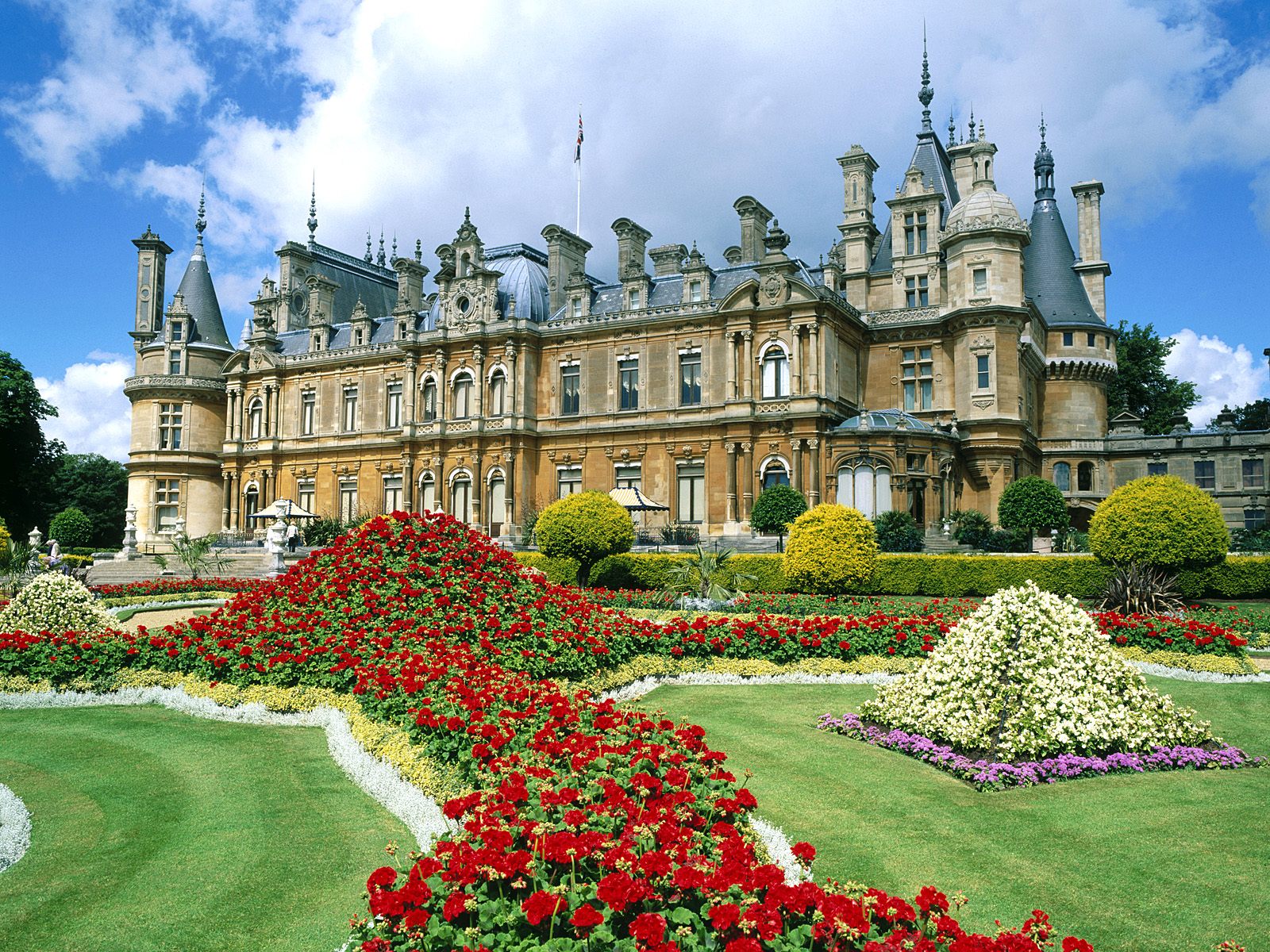 Waddesdon Manor England3420114246